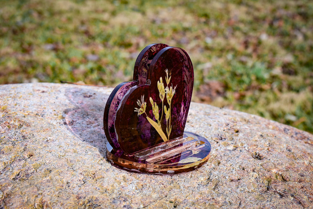 Snow-in-Summer Heart Coaster Set – Purple Galaxy Bloom (Set of 2 + Holder)