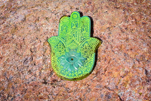 Emerald Hamsa Hand Resin Incense Holder – Heart Chakra Altar Décor for Growth & Renewal
